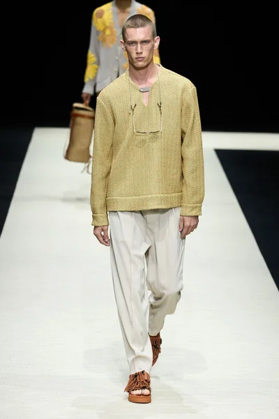 Look 67